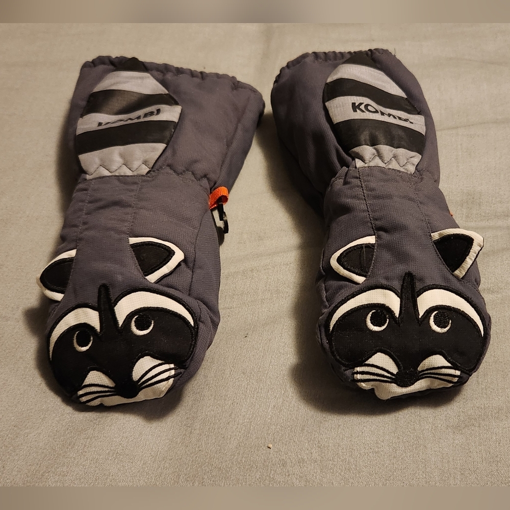 Kombi Raccoon Mittens